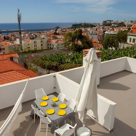 Apartamento Rooftop - By Wehost Funchal (Madeira)
